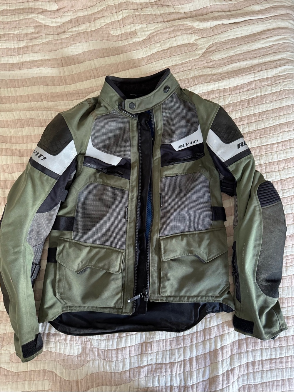 REV'IT! Cayenne Pro Adventure Motorcycle Jacket - Green/Black - [medium]